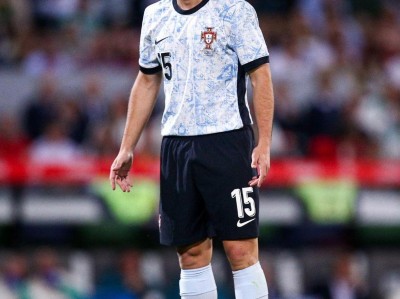 葡超赛前再迎强敌，皇家马德里强势反弹，主帅态度——悬念犹存，年轻球员得到机会的简单介绍开云体育登录入口